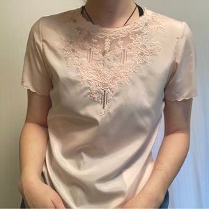 Vintage 80s Floral Embroidered Detailing Pastel Pink Blouse